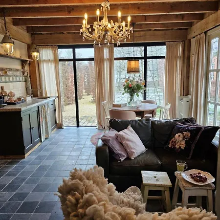 Buitenhuisje Holiday home *